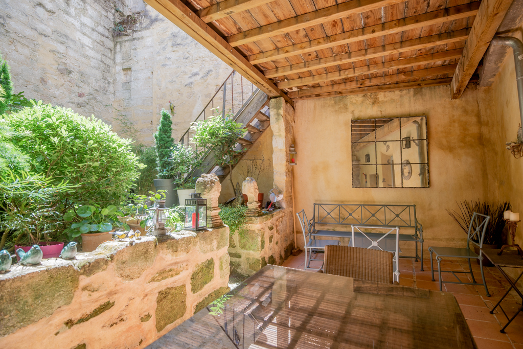 UZES EXCLUSIVITE / Au coeur du centre historique d'Uzès 12