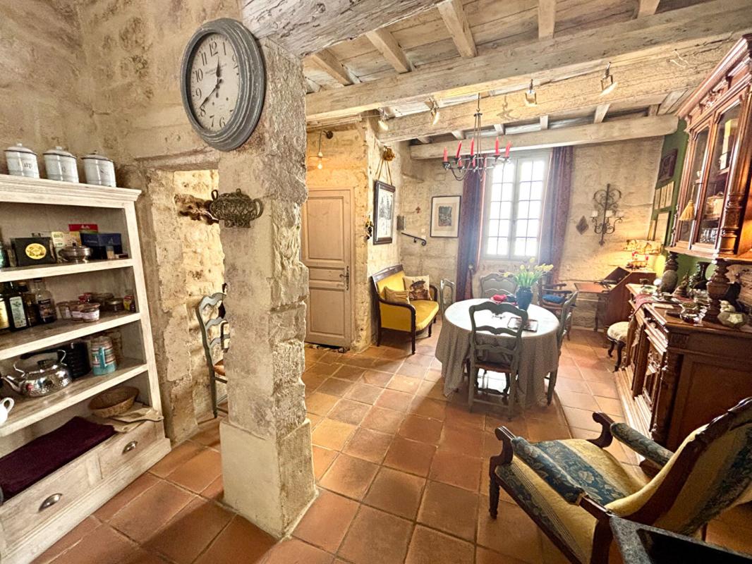 UZES EXCLUSIVITE / Au coeur du centre historique d'Uzès 13