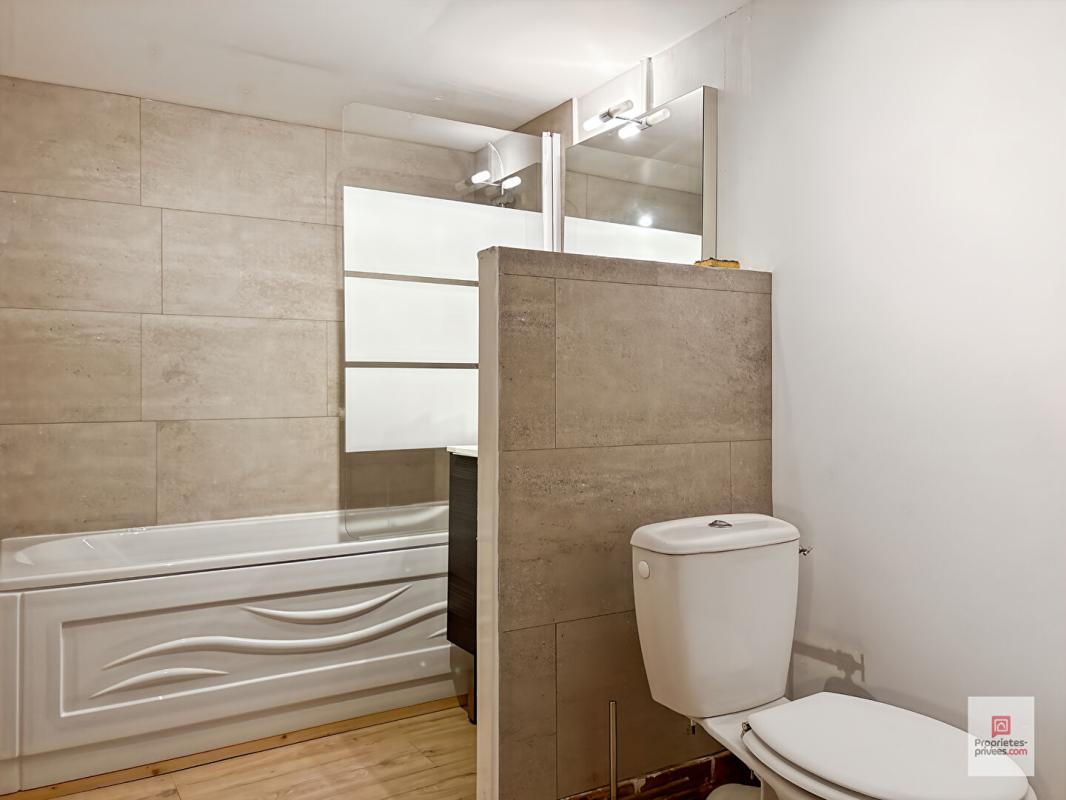 MORANNES Maison Morannes 6 pièce(s) 142.8 m2 11