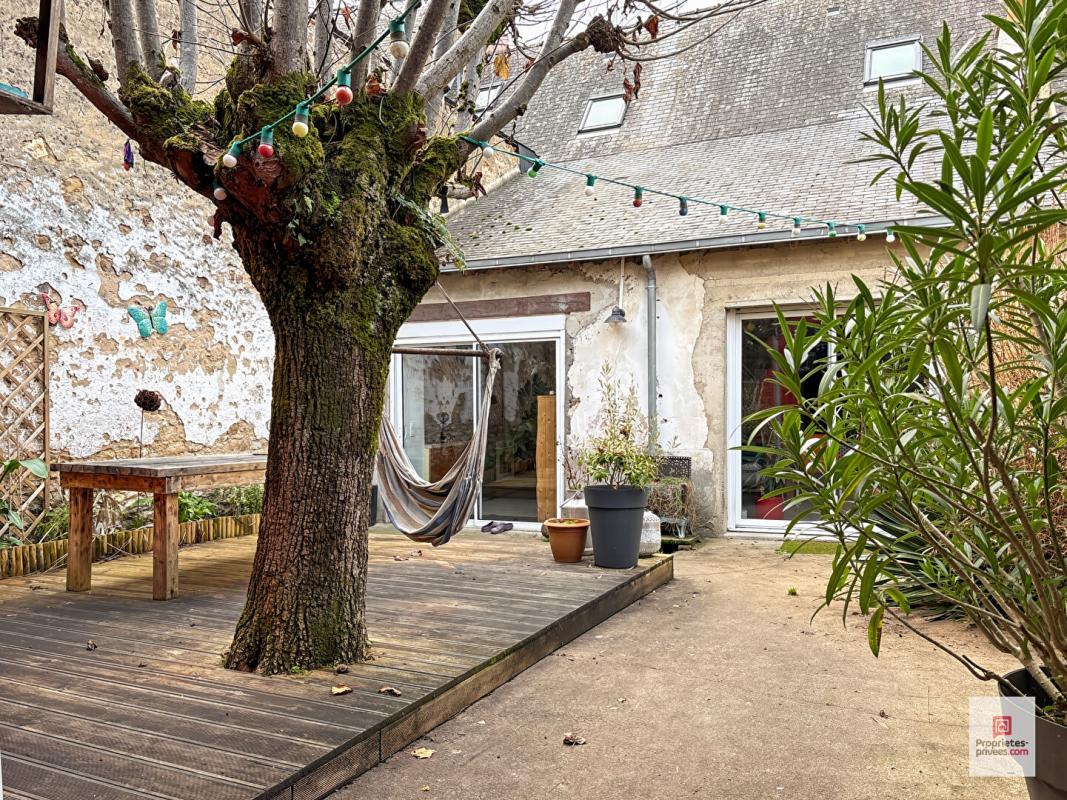 MORANNES Maison Morannes 6 pièce(s) 142.8 m2 16