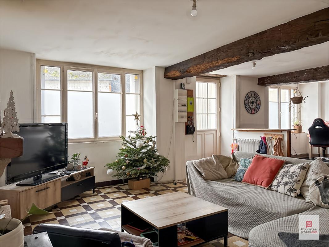 MORANNES Maison Morannes 6 pièce(s) 142.8 m2 5