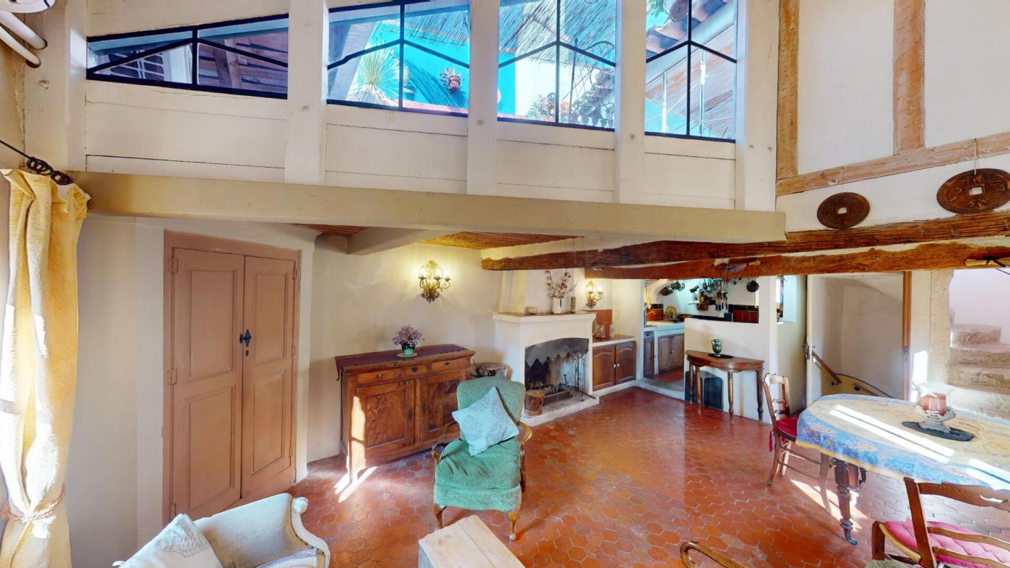 FLAYOSC FLAYOSC CENTRE VILLAGE? MAISON DU XVIIe, TERRASSE TROPEZIENNE 1