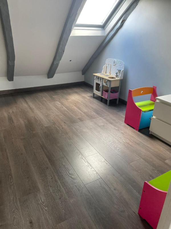 SAINT-BONNET-ELVERT Maison Saint Bonnet Elvert 11 pièce(s) 384 m2 14