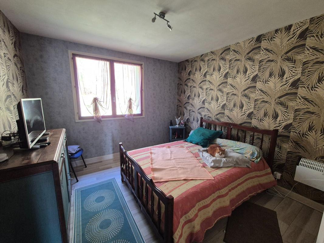 SAINT-CHAMANT Maison Saint Chamant 4 pièce(s) 90 m2 5