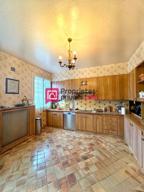 BEAUVAIS Maison Beauvais 5 pièce(s) 203 m2 4