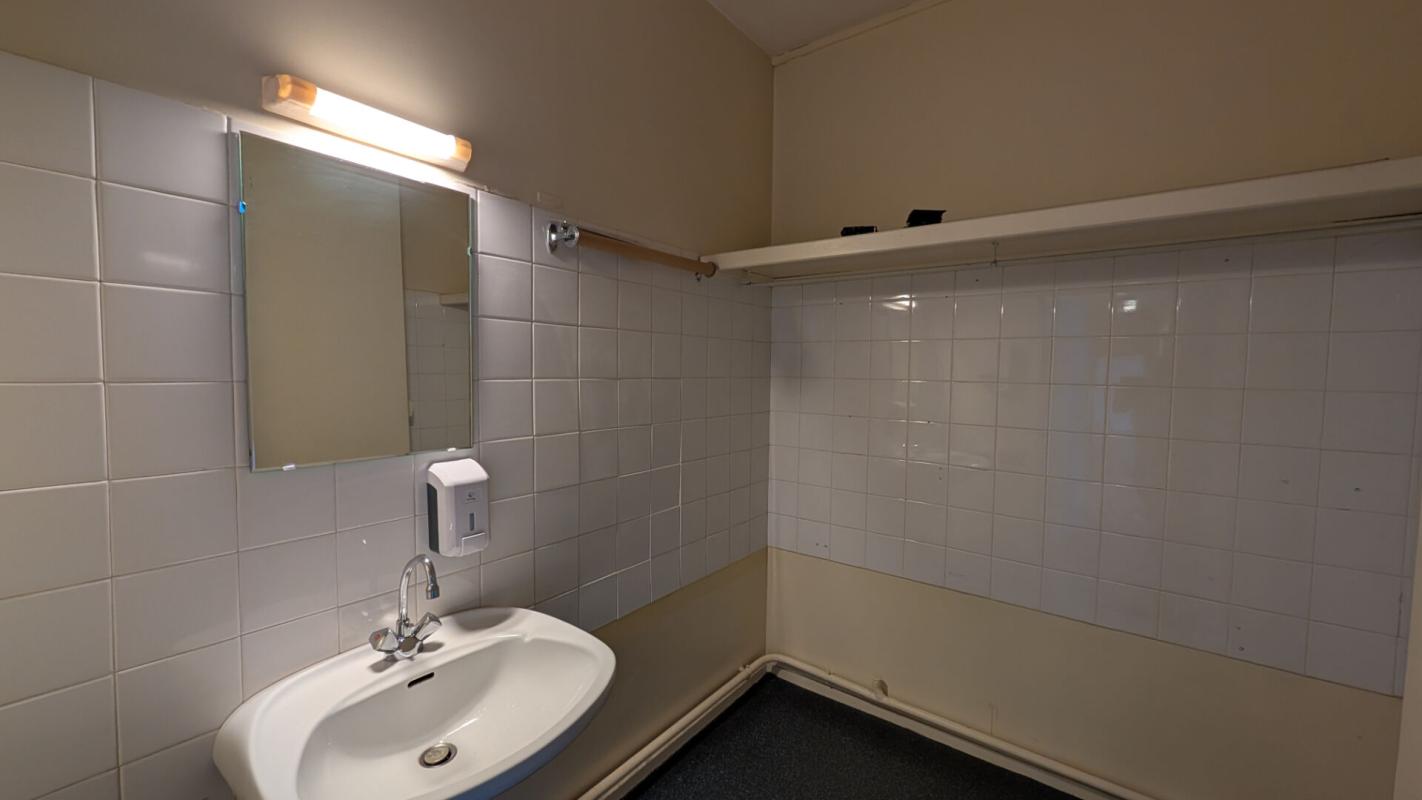 LIMOGES LIMOGES OUEST prox CHU - APT T4 Limoges prox CHU - 87 m² AVEC CAVE ET PARKING 4