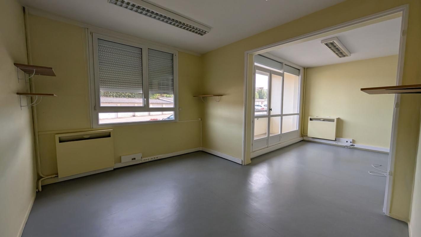 LIMOGES LIMOGES OUEST prox CHU - APT T4 Limoges prox CHU - 87 m² AVEC CAVE ET PARKING 1