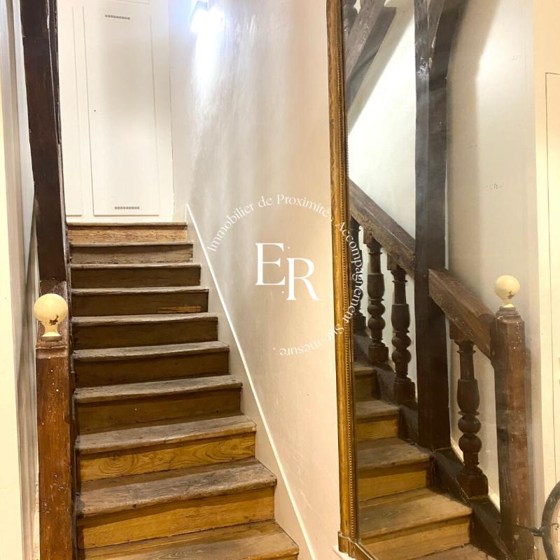 VANNES RARE. Vannes Port. Dernier étage avec vue imprenable sur le port et la Place Gambetta 15