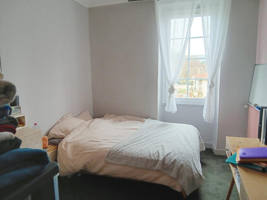 CAHORS Cahors 46000 à 10 minutes, grande maison avec jardin et piscine 10