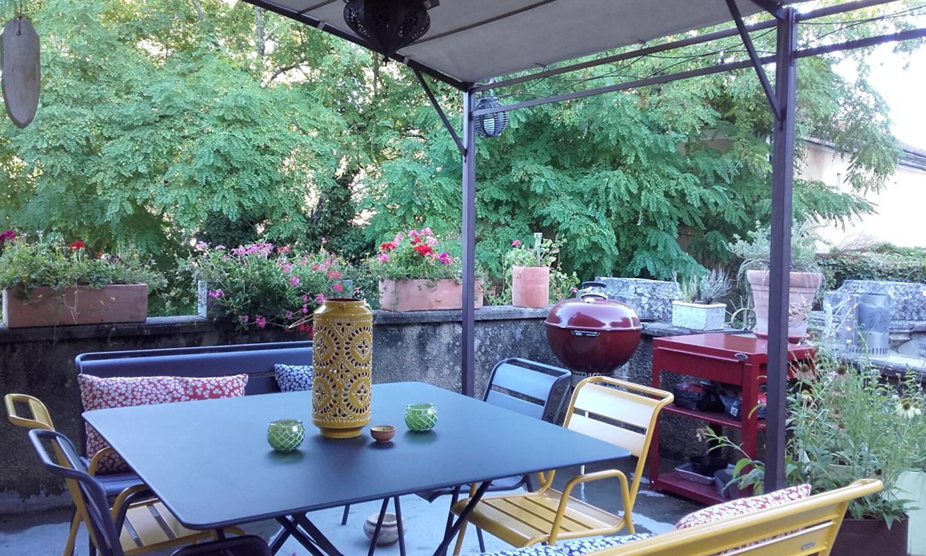 CAHORS Cahors 46000 à 10 minutes, grande maison avec jardin et piscine 16