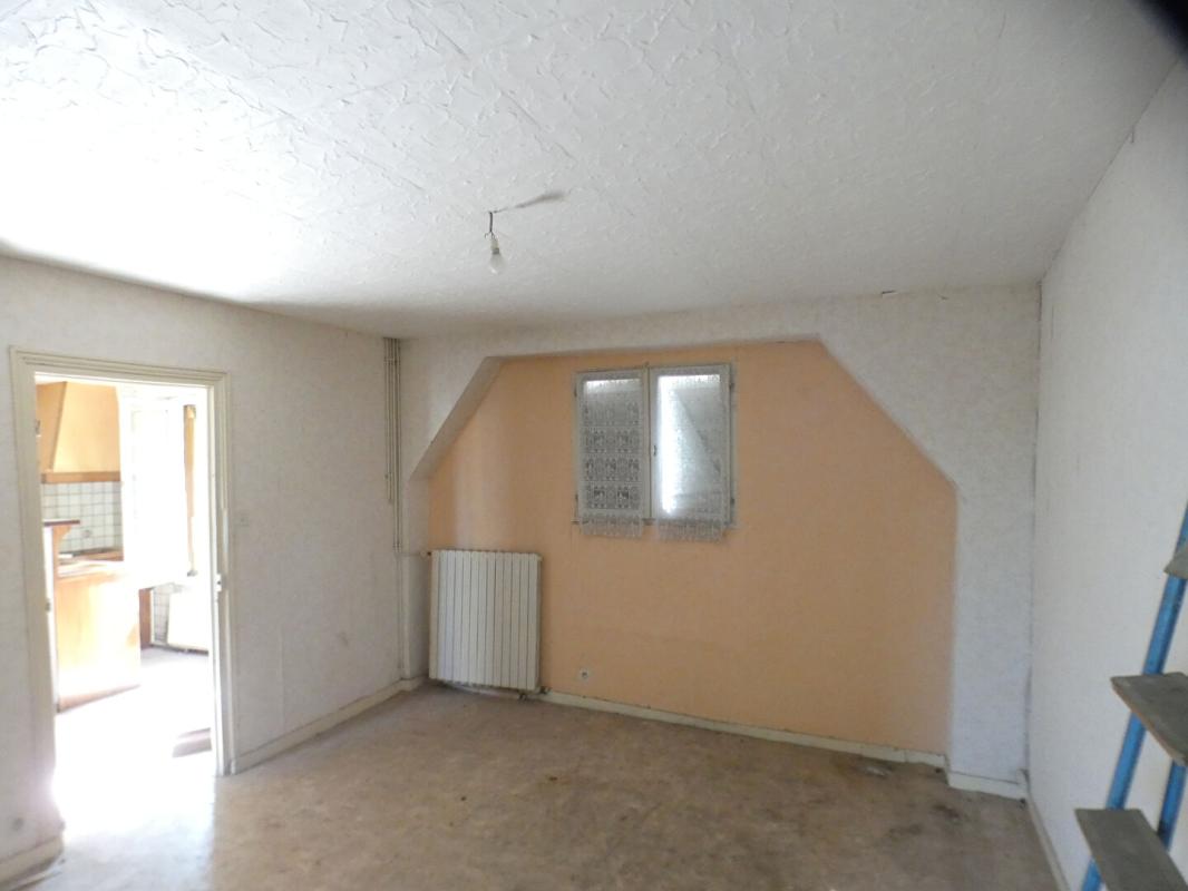 SARLAT-LA-CANEDA Maison à rénover au coeur de Sarlat avec création de 2 appartements possible 8