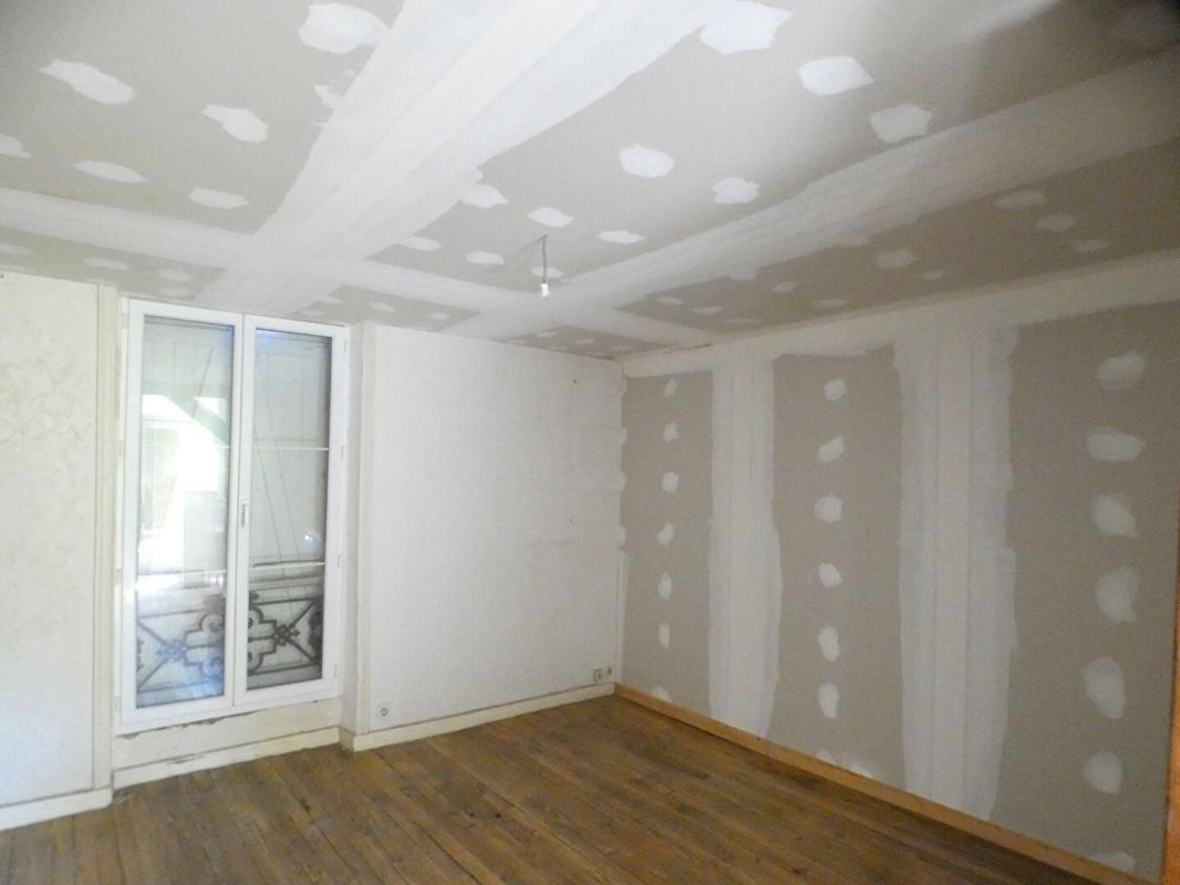 SARLAT-LA-CANEDA Maison à rénover au coeur de Sarlat avec création de 2 appartements possible 9