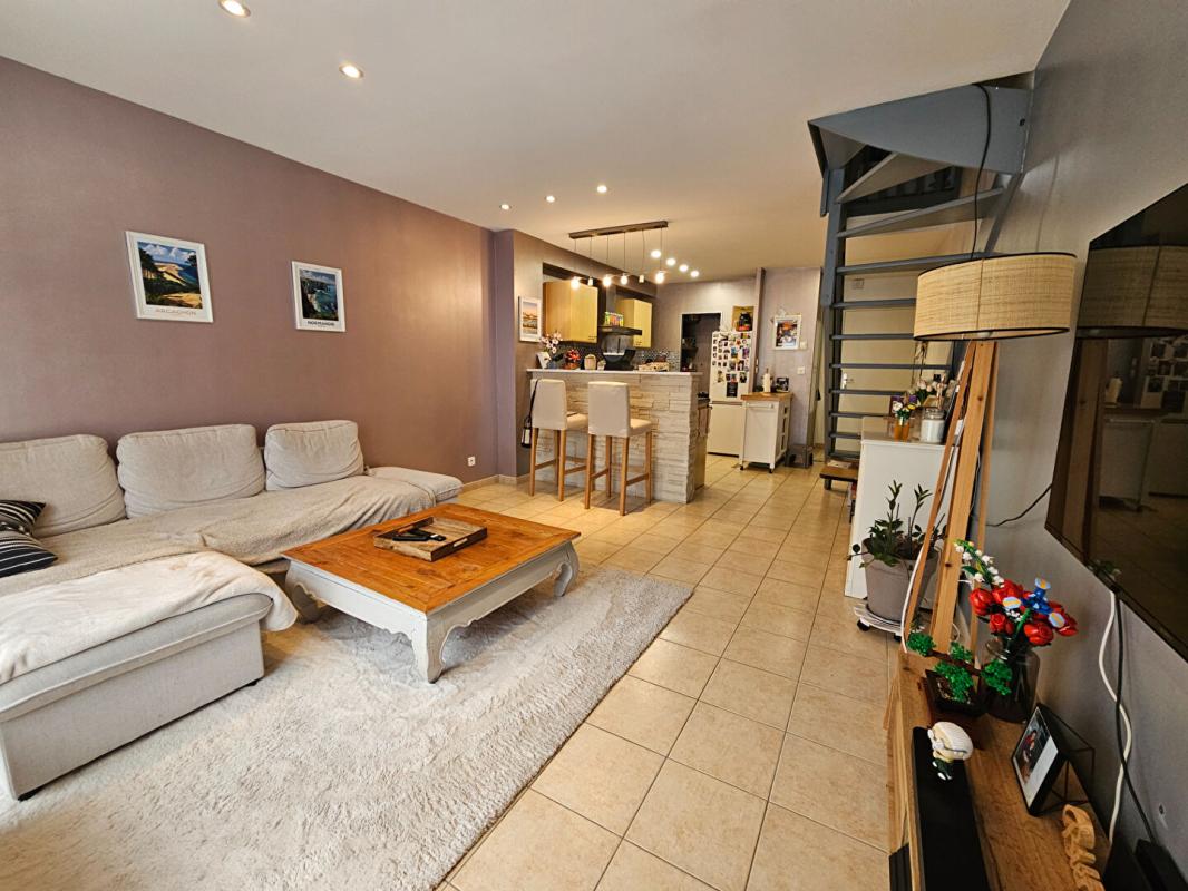 SARAN Appartement duplex 3 pièces, 68 m², Jardinet, 2 parkings 1