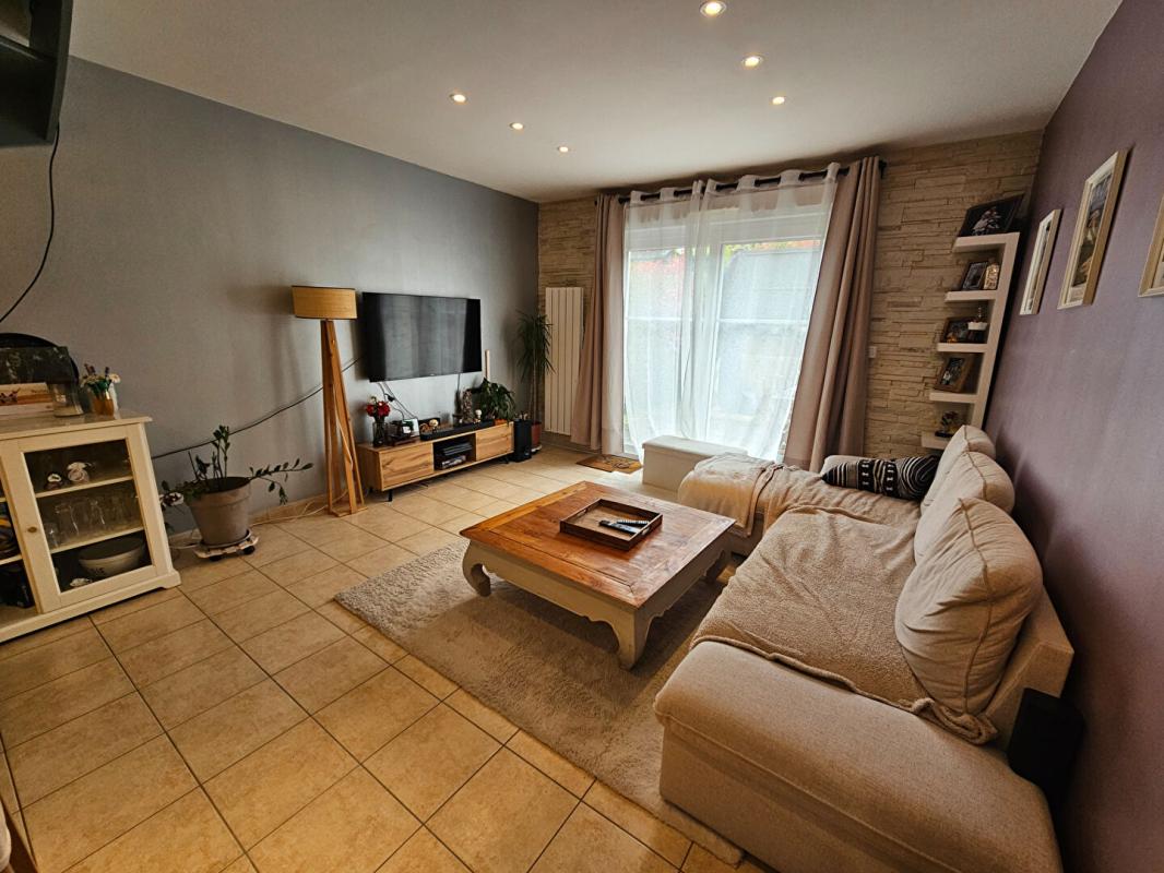 SARAN Appartement duplex 3 pièces, 68 m², Jardinet, 2 parkings 3