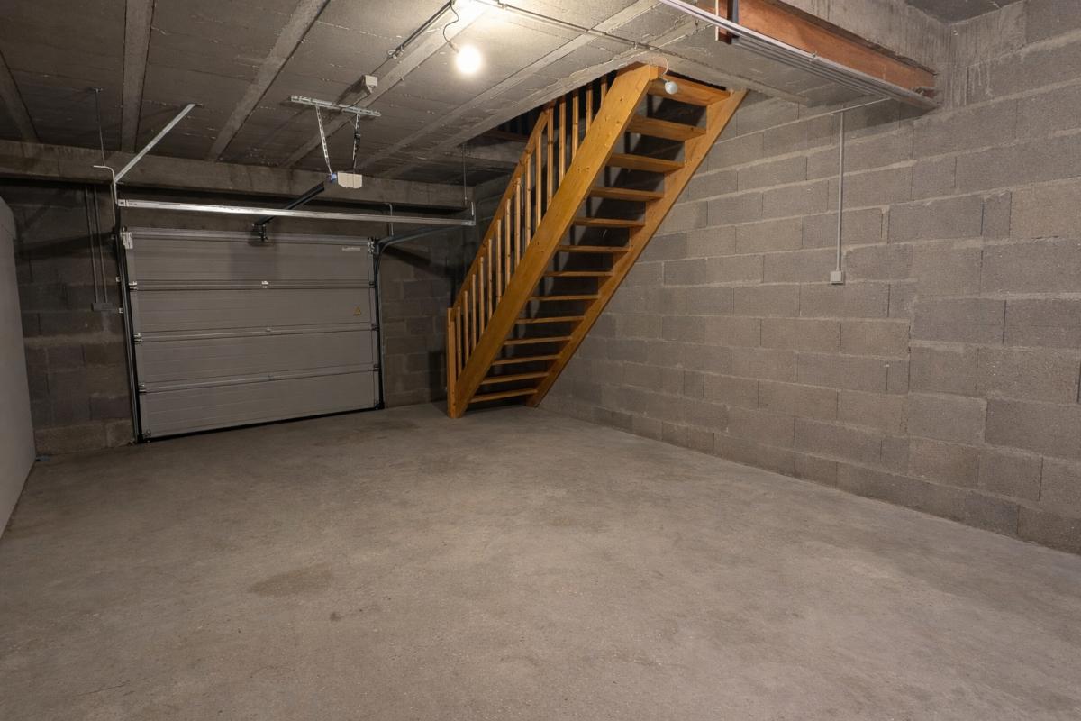 CHATEAU-RENAULT Maison 7 pièces 191m² 11