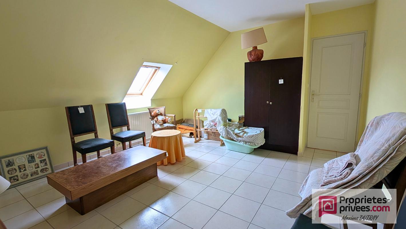 CHATEAU-RENAULT Maison 7 pièces 191m² 15