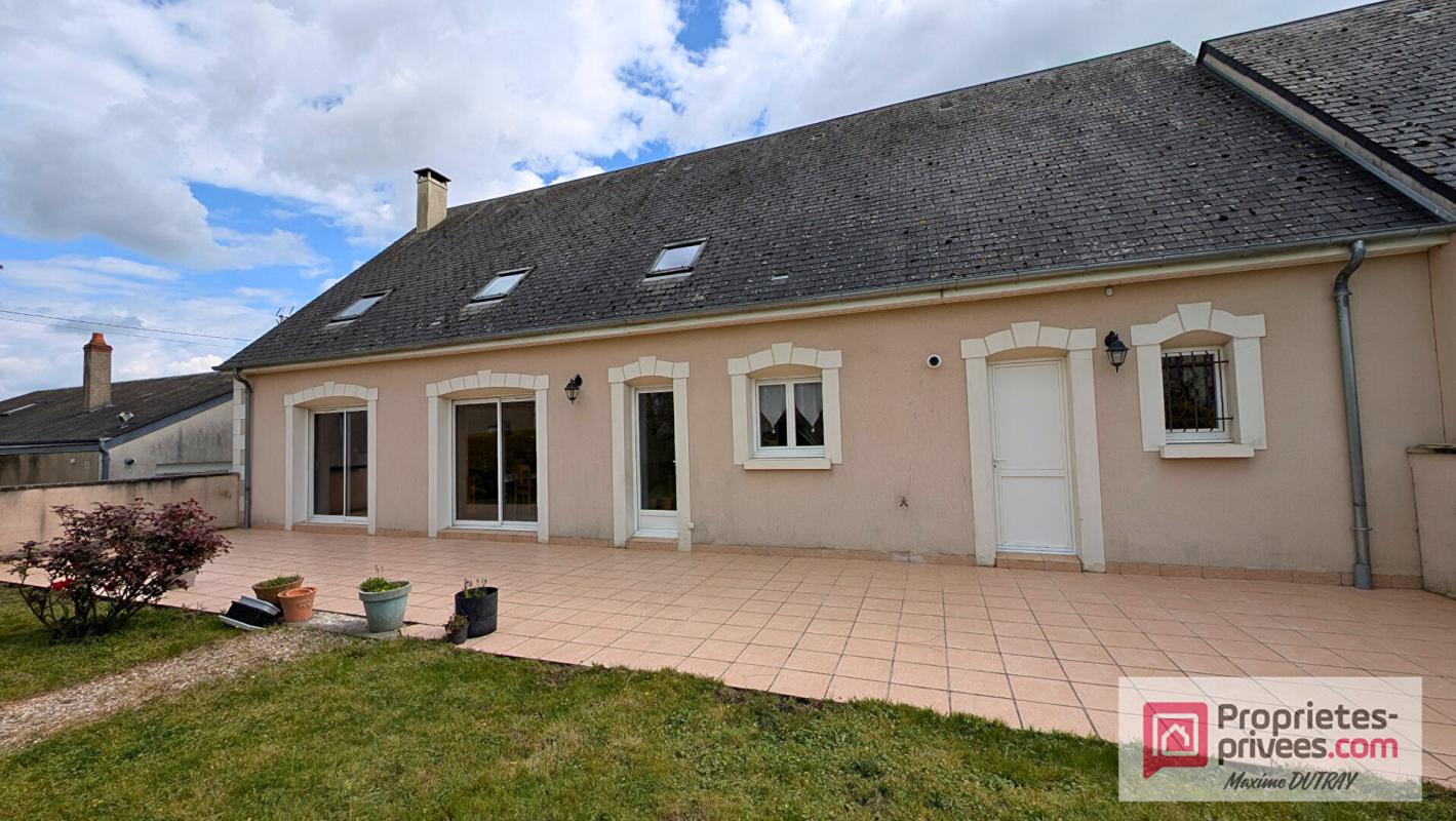 CHATEAU-RENAULT Maison 7 pièces 191m² 18