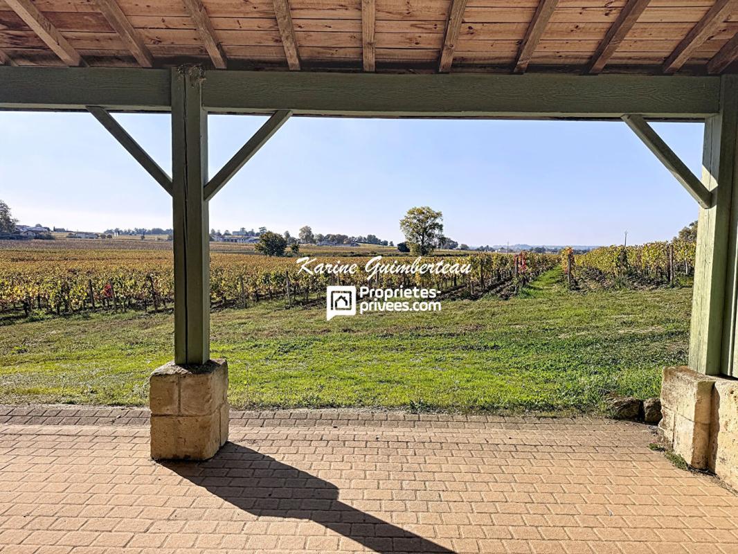 SAINT-EMILION St Emilion : Majestueuse maison en pierre avec vue 13