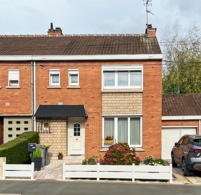 LAMBERSART Maison semi-individuelle Lambersart 82 m2, 3 chambres, garage 1