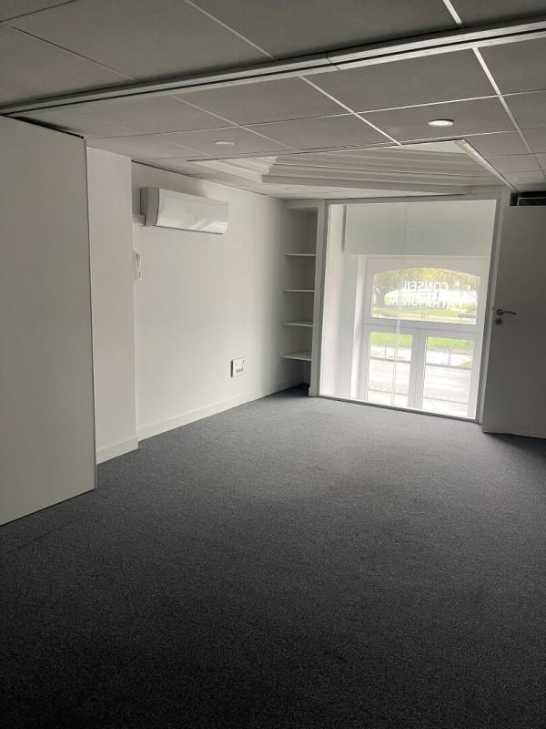 LILLE Bureaux  Vieux Lille 220 m2 9