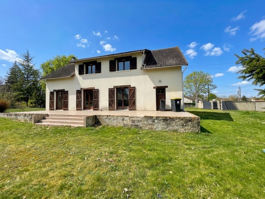 NOGENT-SUR-VERNISSON Pavillon  8 pièces 6 chambres 1