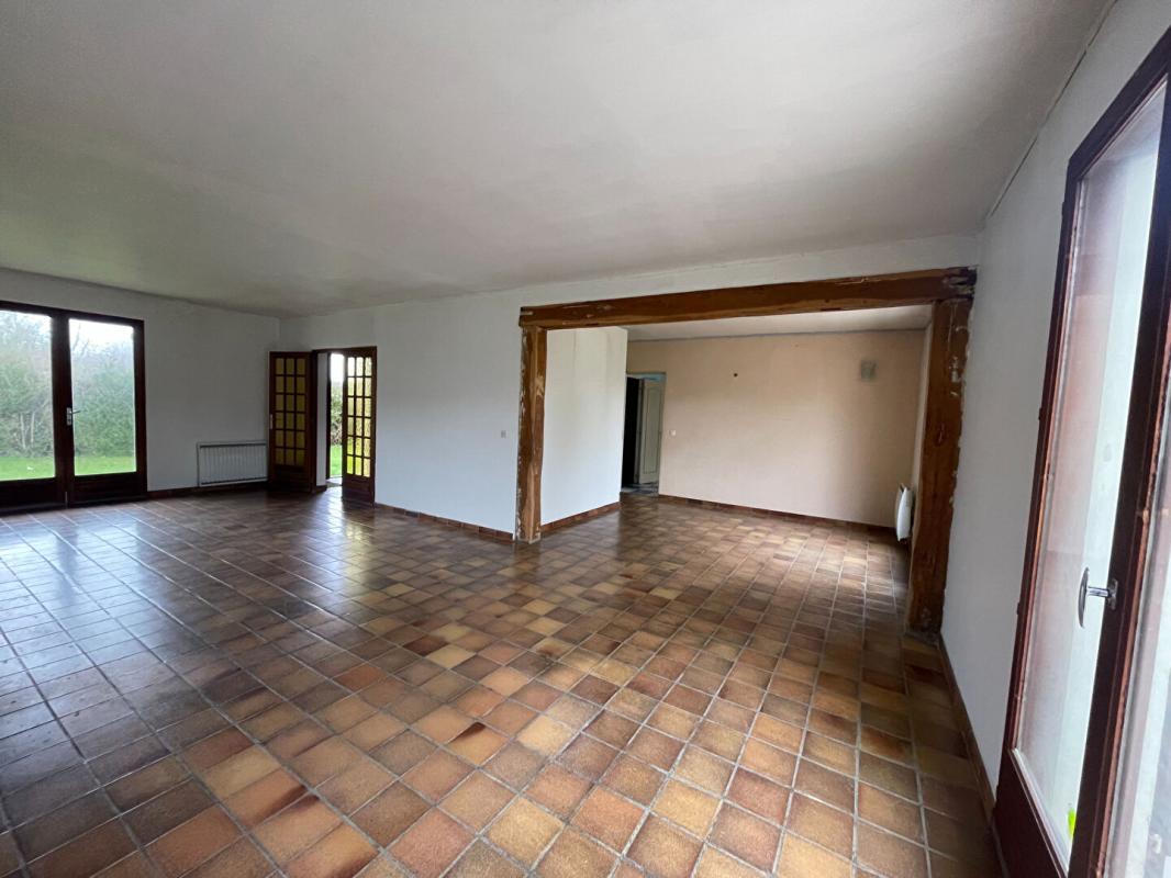 NOGENT-SUR-VERNISSON Pavillon  8 pièces 6 chambres 16