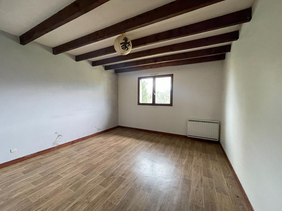 NOGENT-SUR-VERNISSON Pavillon  8 pièces 6 chambres 9