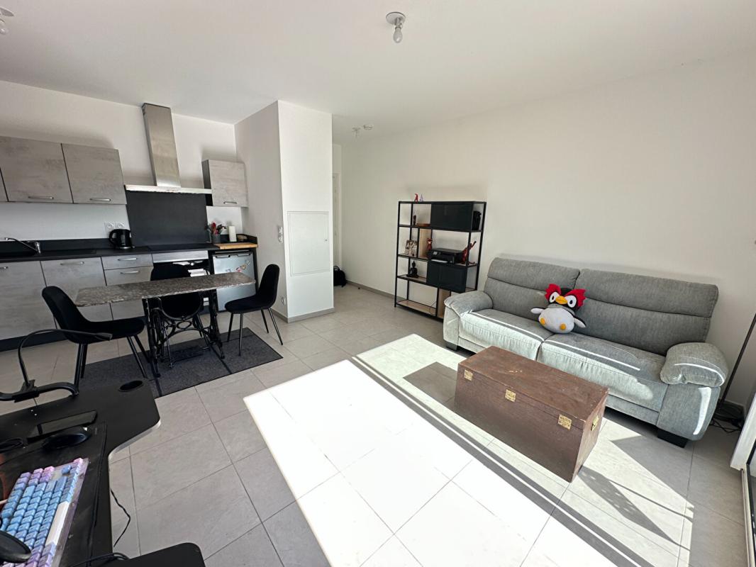 SALON-DE-PROVENCE Exclusivité  Appartement récent à Salon de Provence 2