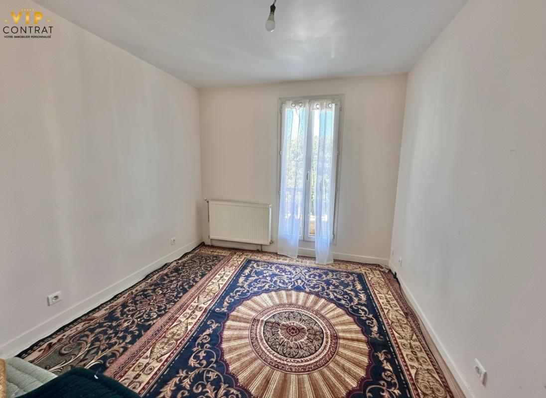 STAINS EXCLUSIVITES - RARE À STAINS -Maison 196 m² + Dépendance - 6 chambres - Fort potentiel 11