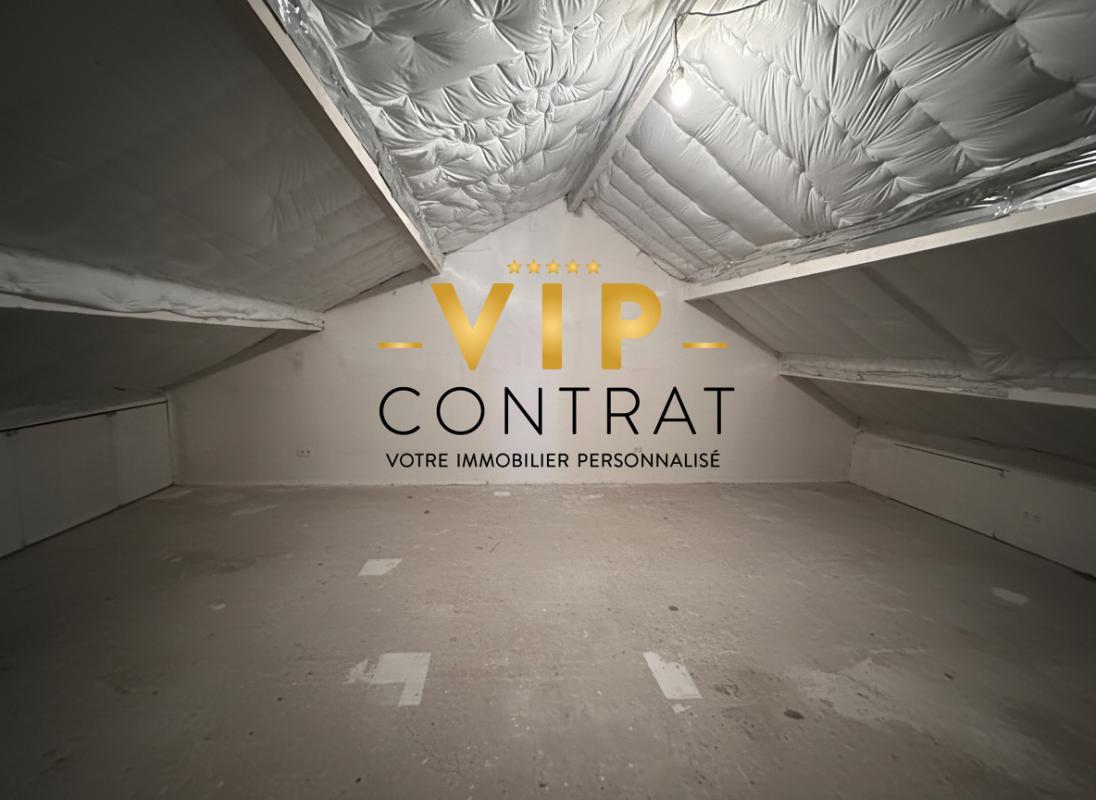 STAINS EXCLUSIVITES - RARE À STAINS -Maison 196 m² + Dépendance - 6 chambres - Fort potentiel 12