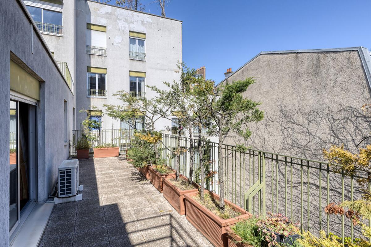PARIS-16E-ARRONDISSEMENT Auteuil : élégant deux-pièces avec grande terrasse et parking à deux pas de l'avenue Mozart 7