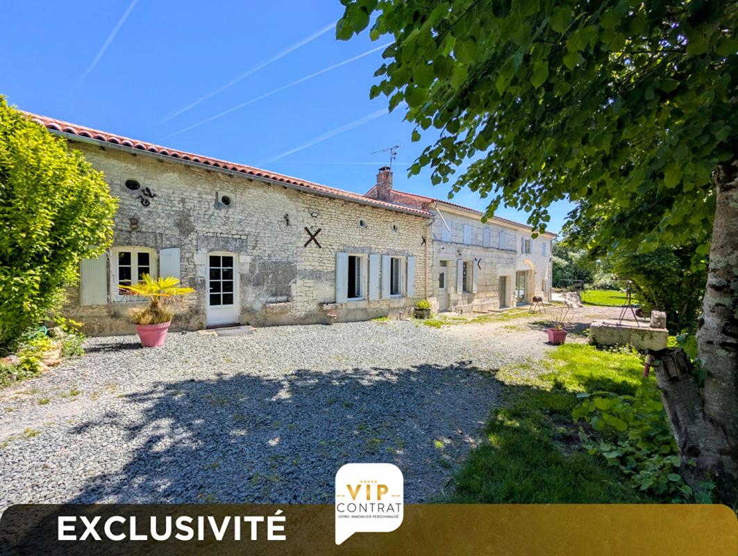 ROUFFIAC Ensemble immobilier 2 maisons charentaise + parc arboré + GARANTIE PROTEC+ 12 MOIS INCLUS ! 11