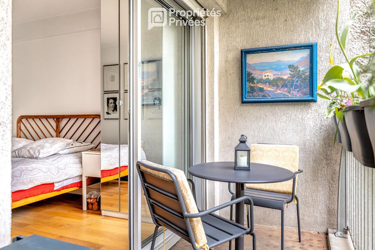 PARIS-16E-ARRONDISSEMENT Paris 16e - Entre la place Victor Hugo et la place du Trocadéro 15