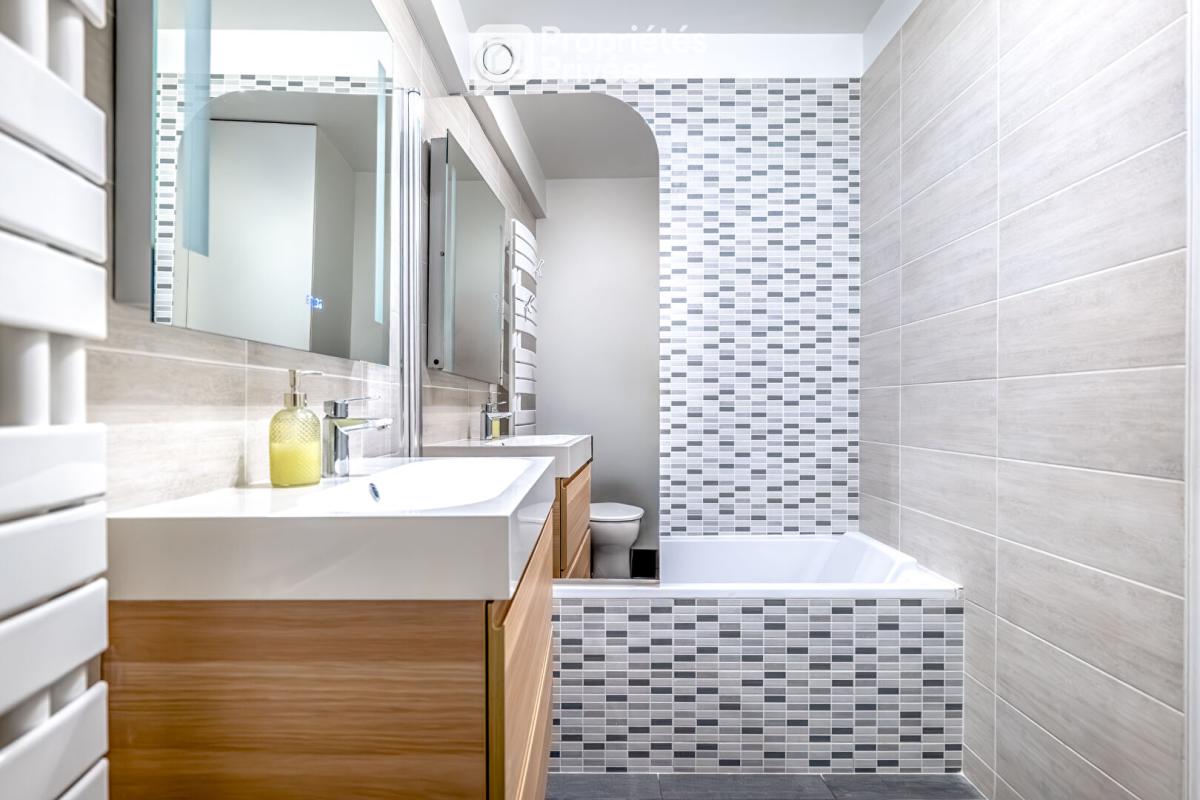 PARIS-16E-ARRONDISSEMENT Paris 16e - Entre la place Victor Hugo et la place du Trocadéro 18