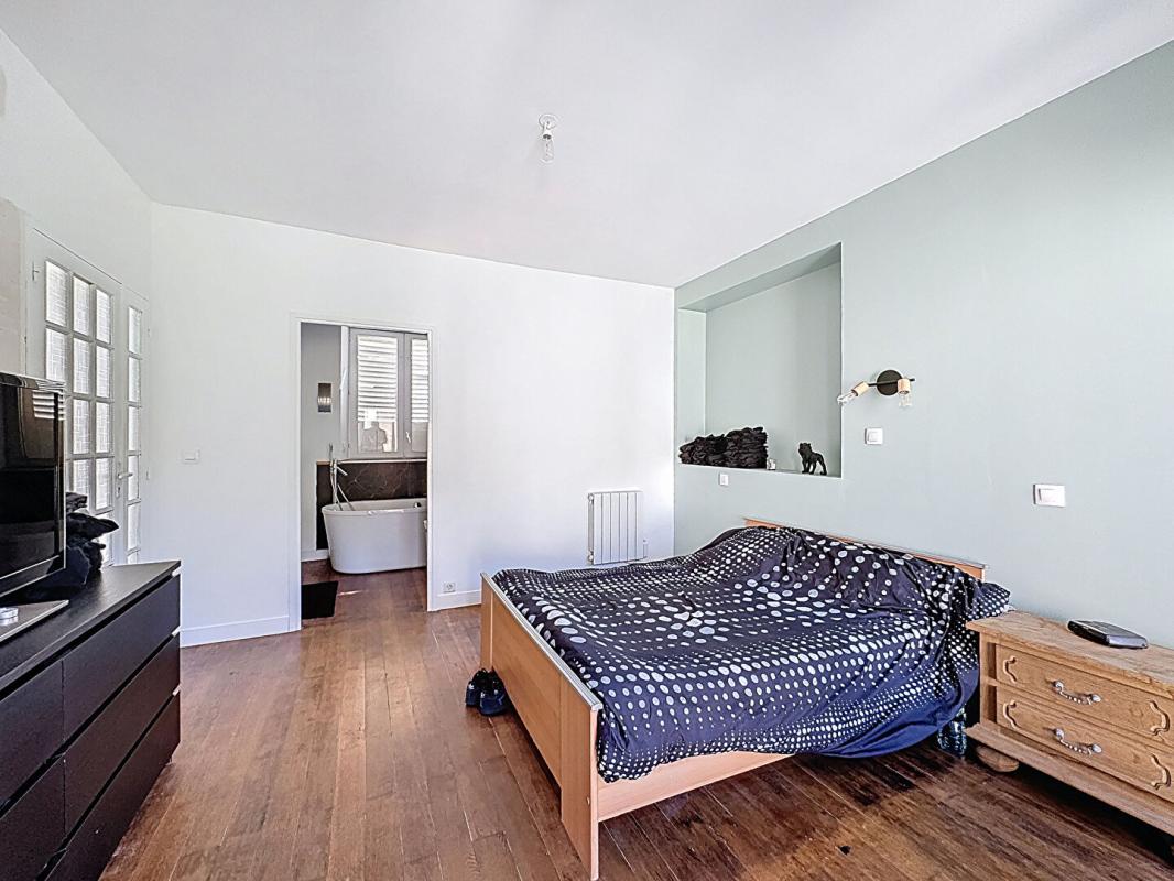 NEUILLY-SOUS-CLERMONT LONGERE - 147M² - 4 CHAMBRES - CAVE VOUTEE - JARDIN - DEPENDANCES - 60129 NEUILLY SOUS CLERMONT 5