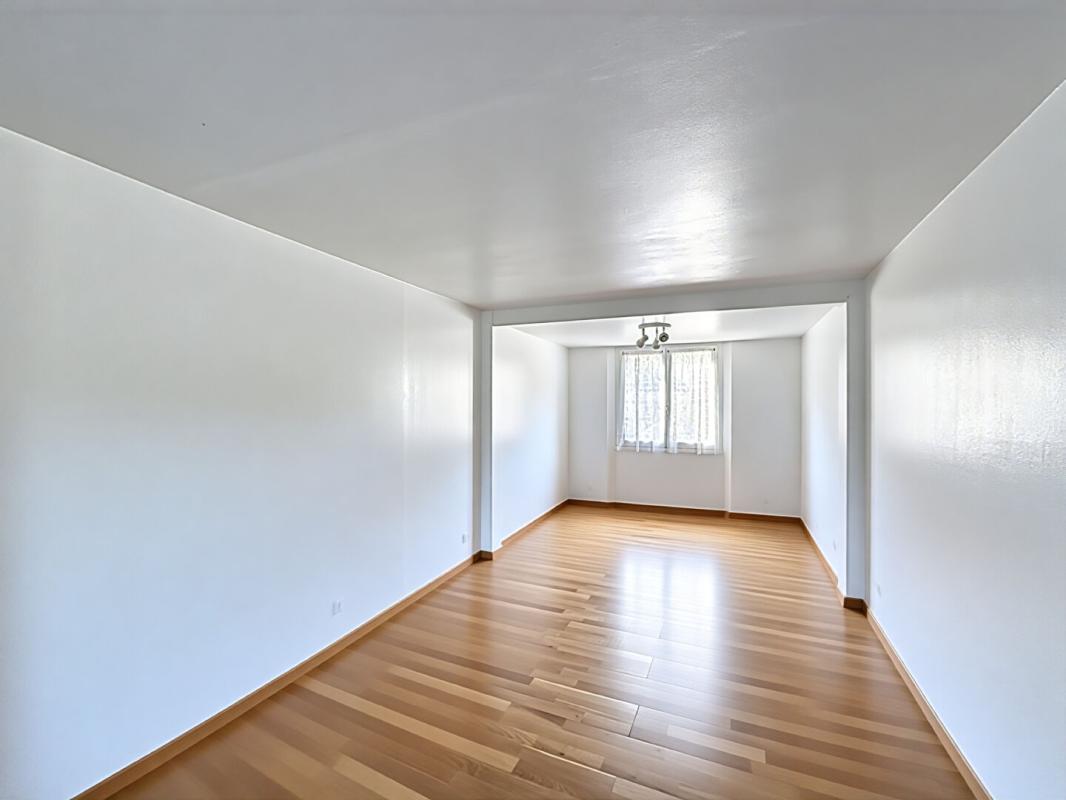 IGNY Gommonvilliers  Maison familiale lumineuse avec terrasse plein Sud et fort potentiel 15