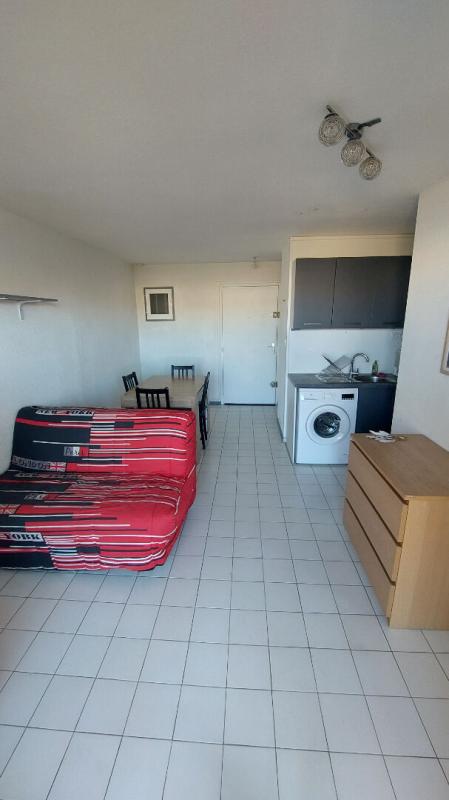 SETE Quartier des quilles T2 meublé + Terrasse 4