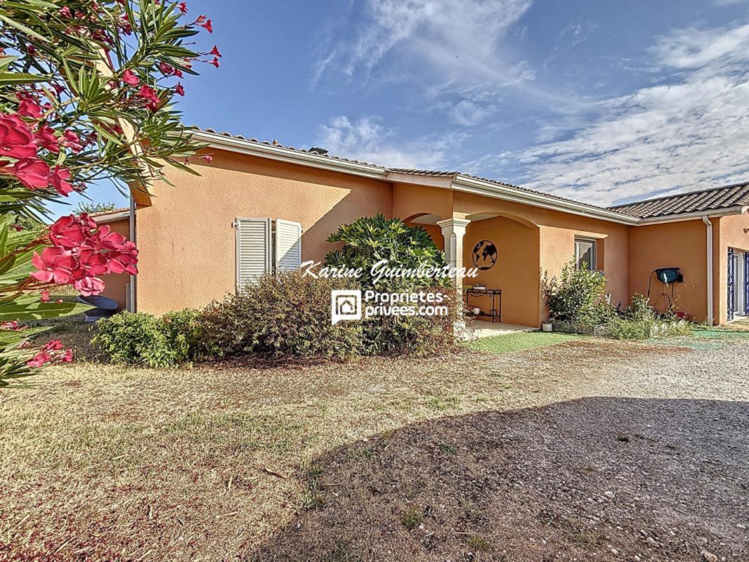 FRONSAC Pavillon de plain-pied avec jardin + garage 1