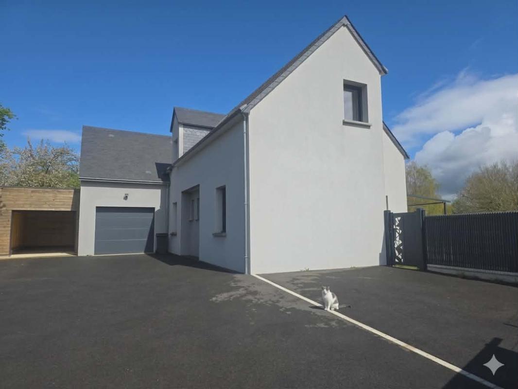 CHEMIRE-LE-GAUDIN Maison 4 CHAMBRES DOUBLE GARAGE 5 pièce(s) 120 m2 12