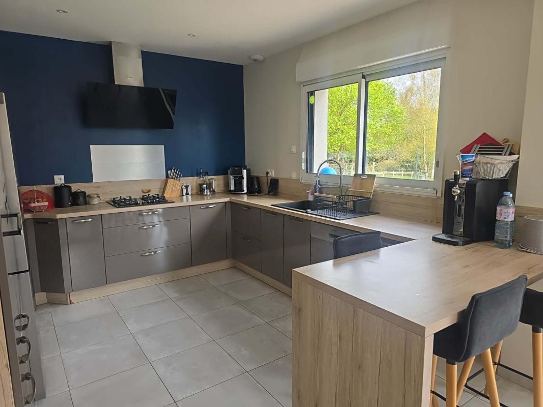 CHEMIRE-LE-GAUDIN Maison 4 CHAMBRES DOUBLE GARAGE 5 pièce(s) 120 m2 5