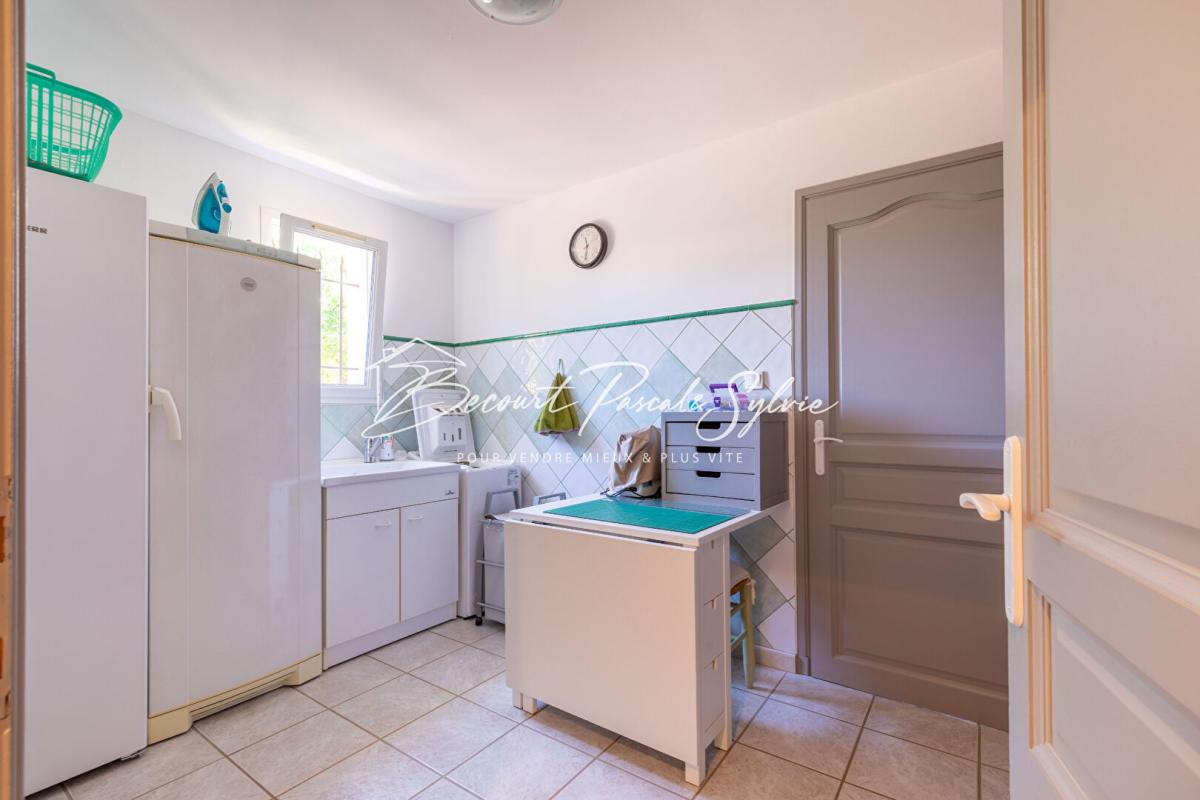 SAINT-DIDIER Maison plain-pied 178 m² ? Environnement calme ? Saint-Didier 15