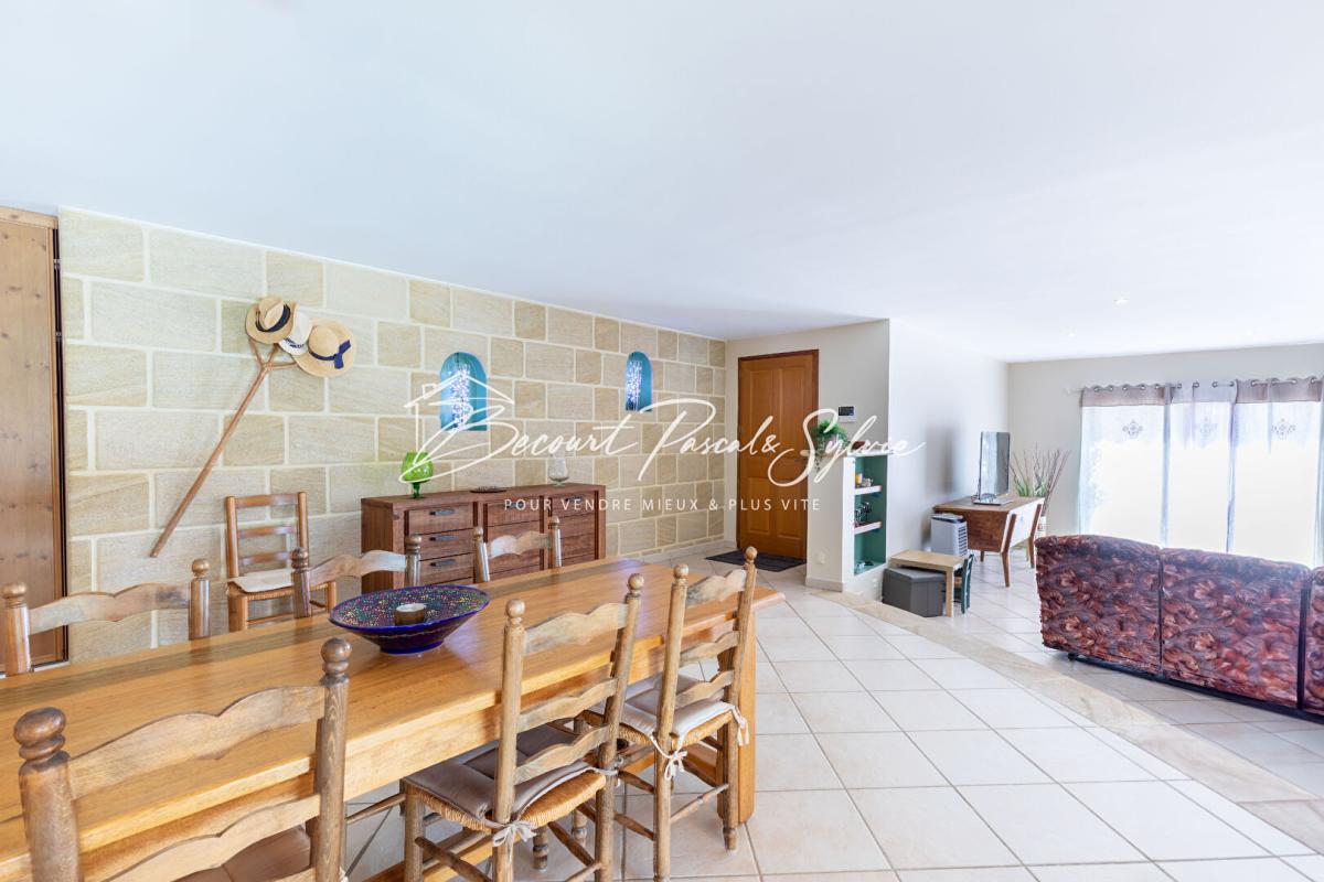 SAINT-DIDIER Maison plain-pied 178 m² ? Environnement calme ? Saint-Didier 7