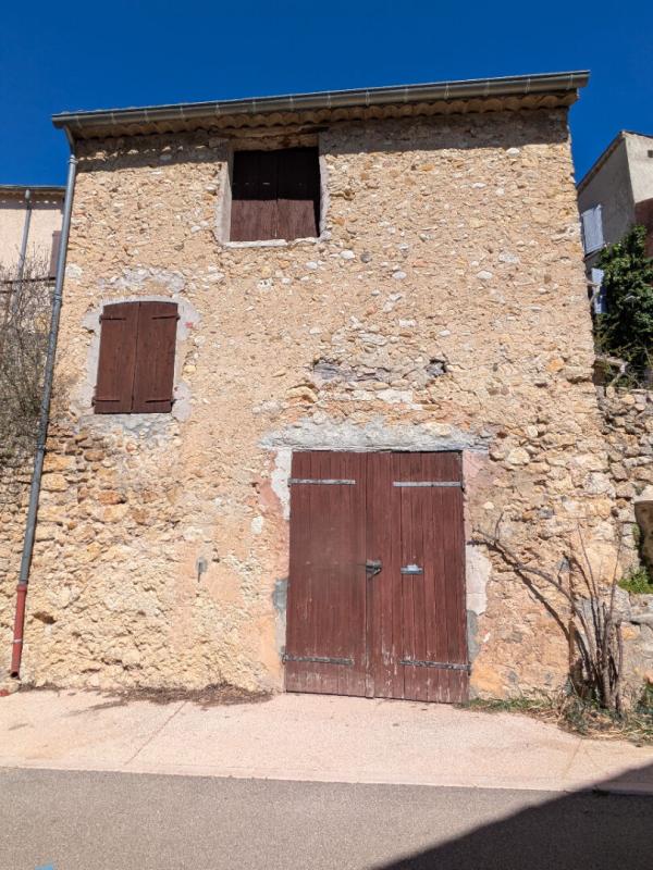 SAINT-MARTIN-DE-BROMES Maison de village à restaurer sur Saint Martin De Bromes 90 m2 1