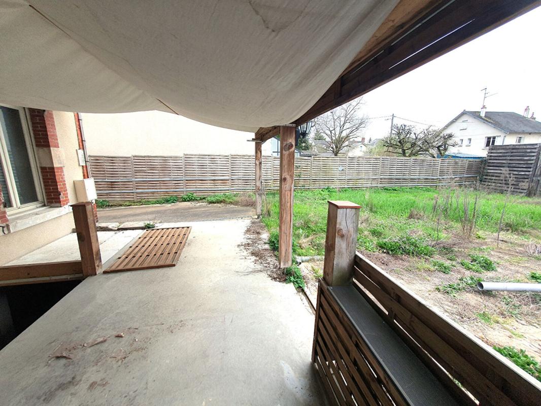 BOURGES Maison Bourges 6 pièce(s) 128 m2 10