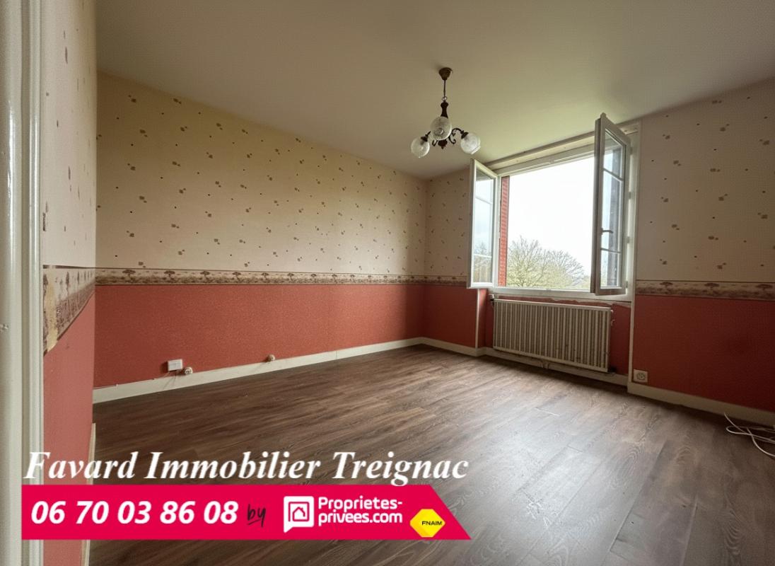 CHAMBERET Maison de village avec grand terrain plat - Beau potentiel - Chamberet 10
