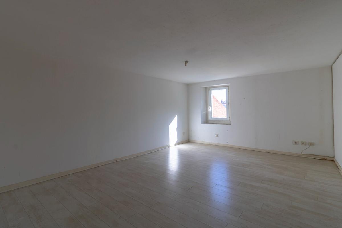 GENOUILLY Maison Genouilly 6 pièce(s) 104 m2 10