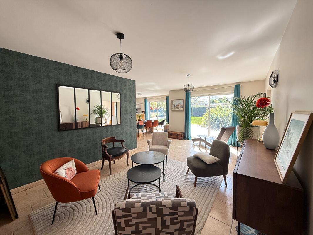 MEUCON Maison  de quartier proche du bourg de Meucon 2