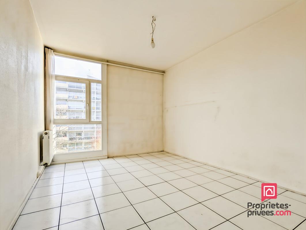 LYON-8E-ARRONDISSEMENT Appartement Lyon 4 pièce(s) 68 m2 2