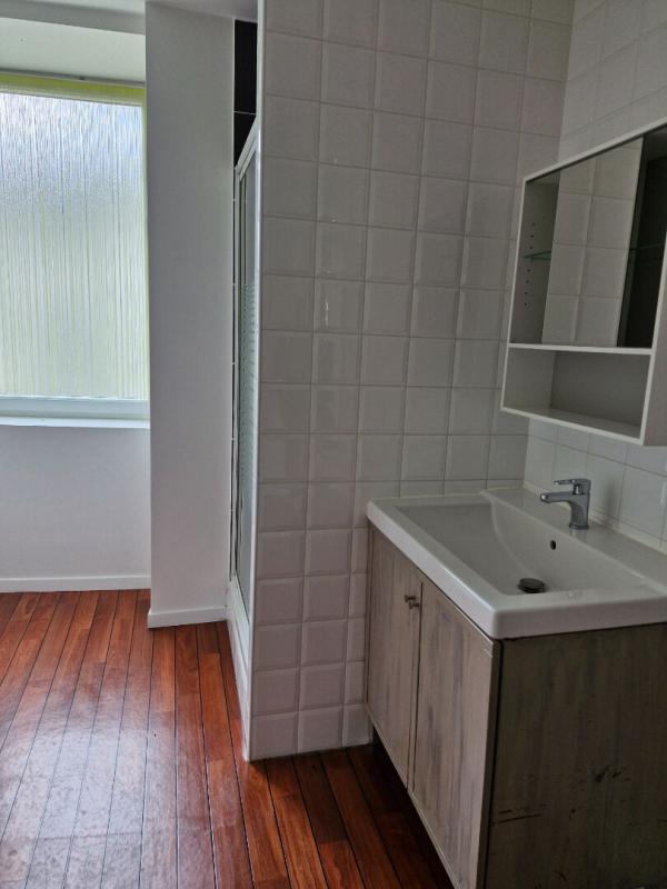 SAINT-JUST-EN-CHEVALET ST JUST EN CHEVALET - IMMEUBLE 6