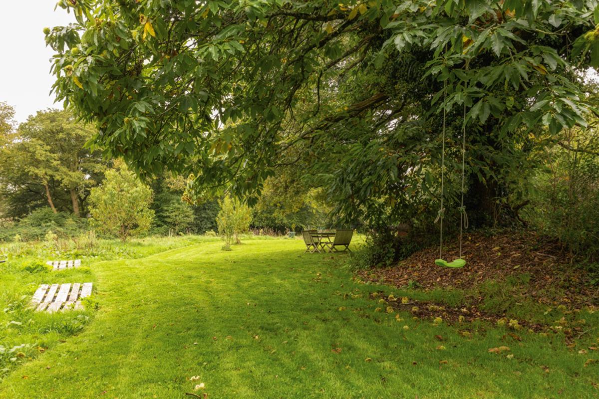 PLUVIGNER Longère  + Maison de pays - Idéal pour des Gîtes 17
